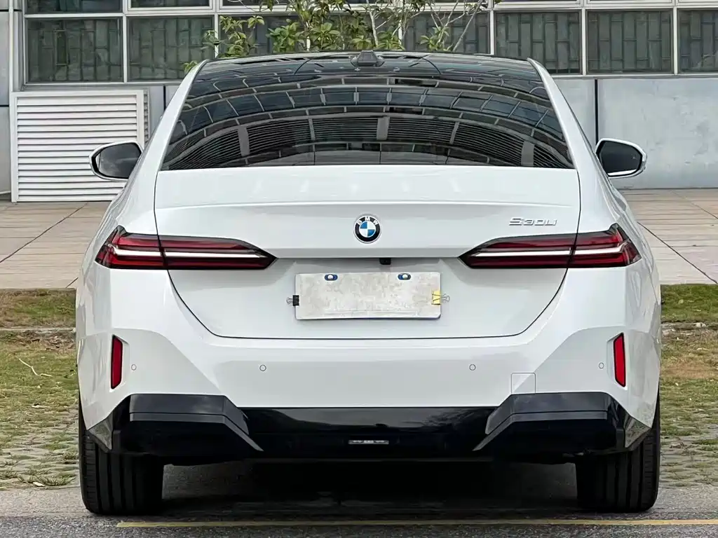 BMW 5 Series 5 2026 530Li Lead M Sport