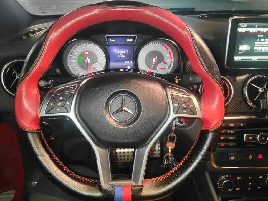 Mercedes-Benz CLA (Import) — миниатюра 15