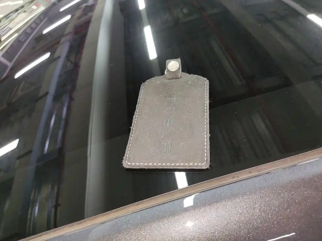 Tesla Model 3 — миниатюра 9