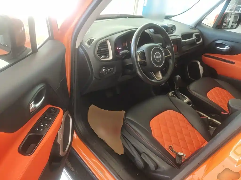 Jeep Renegade — миниатюра 16