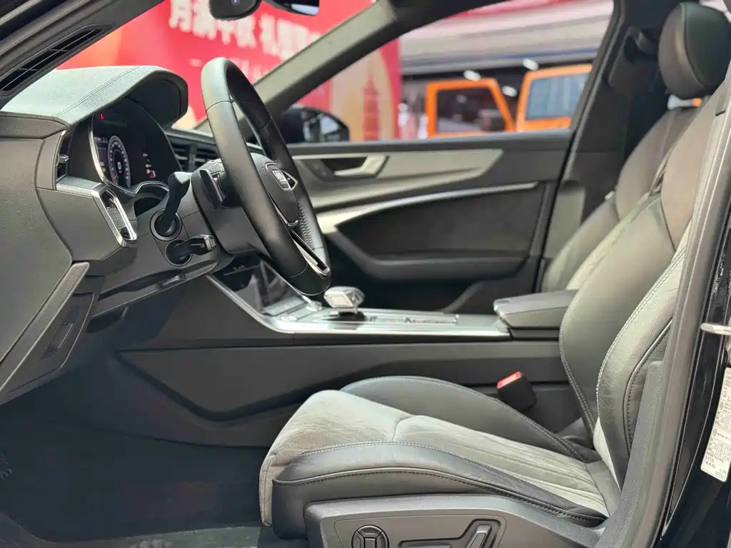 Audi A6L — миниатюра 4