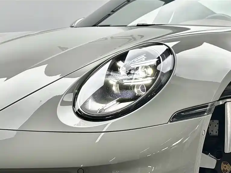 Porsche 911 2025 Carrera 3.0T