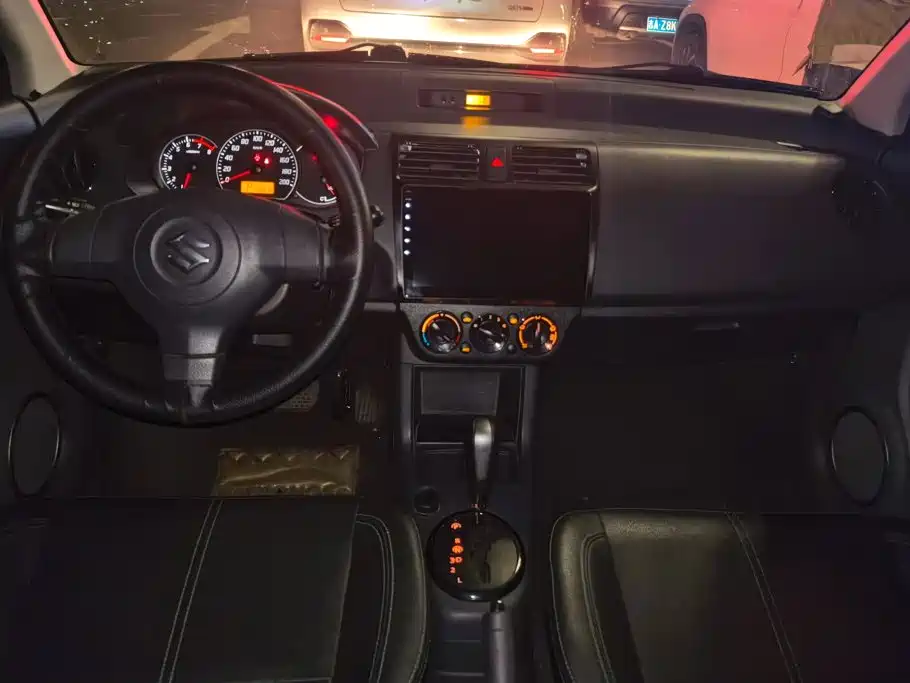 Suzuki Swift — миниатюра 12