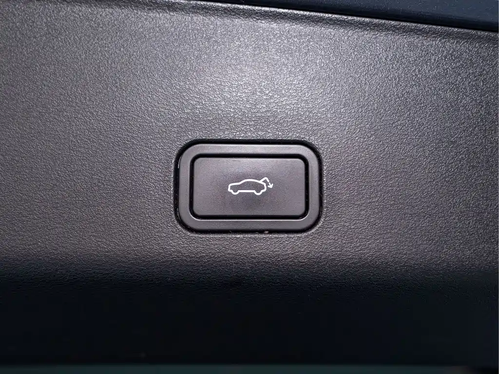 Geely Xingyue L — миниатюра 17