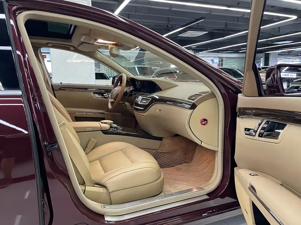 Mercedes-Benz S-Class — миниатюра 8