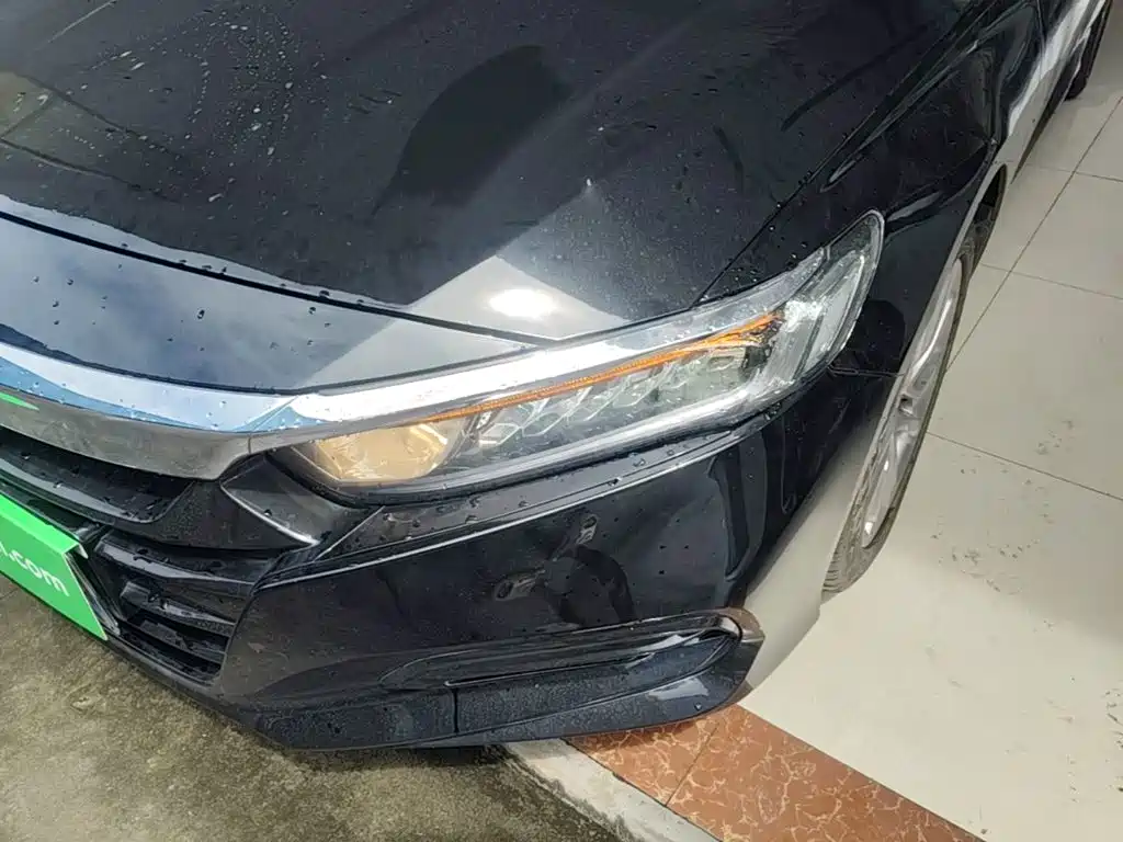 Honda Accord — миниатюра 24