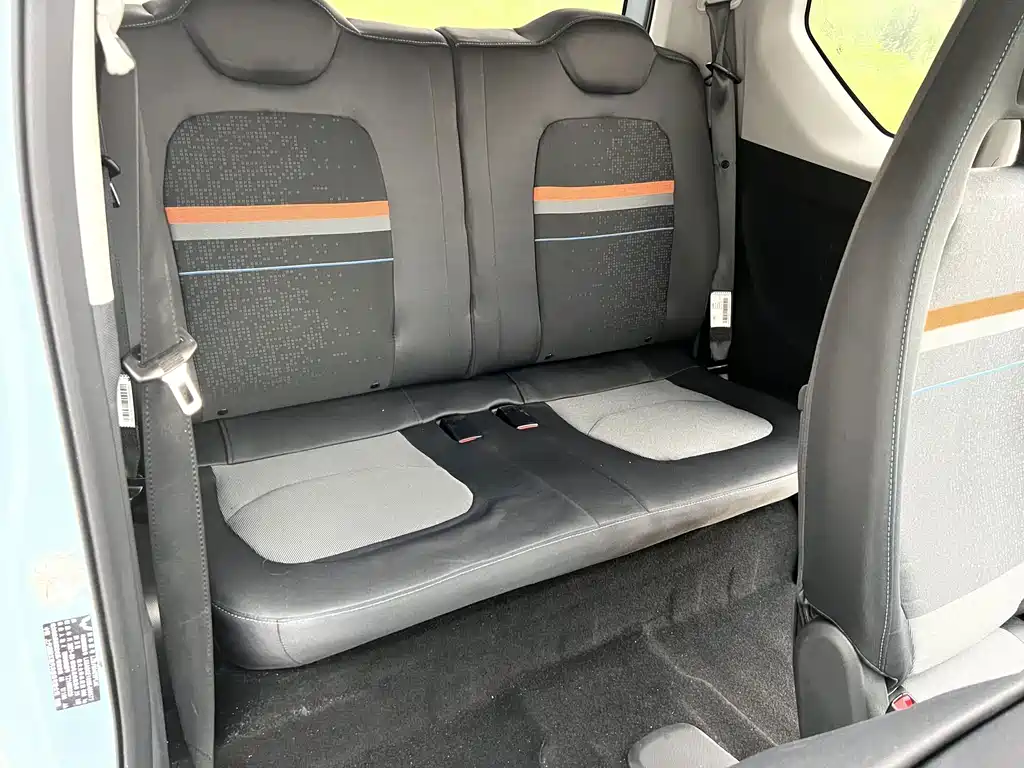 Wuling MINIEV — миниатюра 13