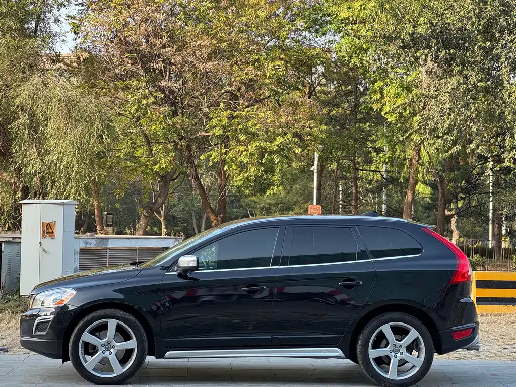 Volvo XC60 (Import) — миниатюра 10