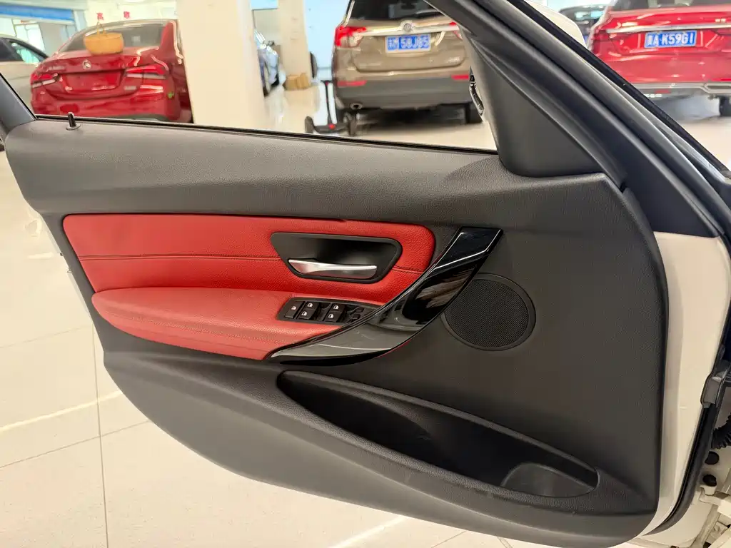 BMW 3 Series (Import) — миниатюра 13