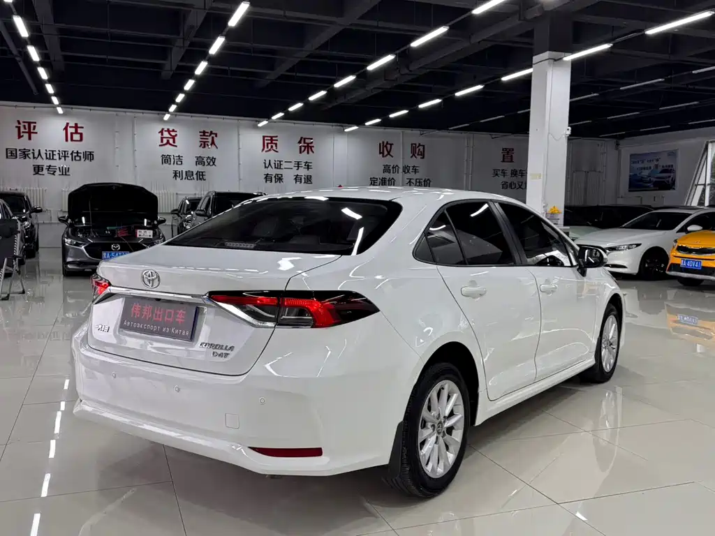 Toyota Corolla — миниатюра 6