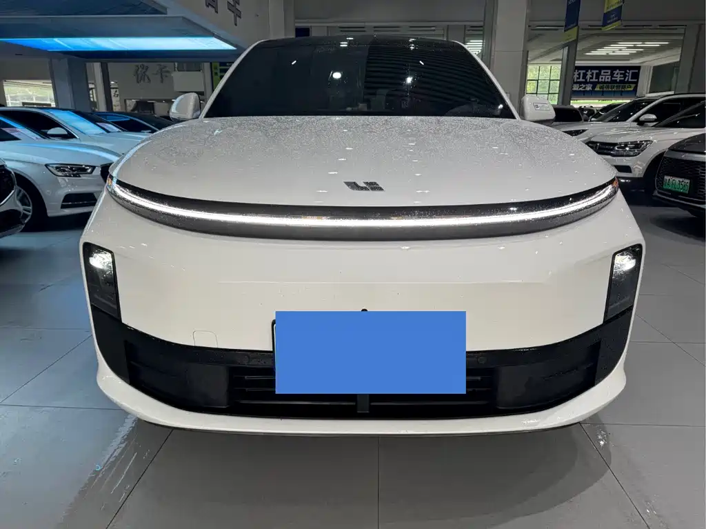 Li Auto L6 2024 Pro