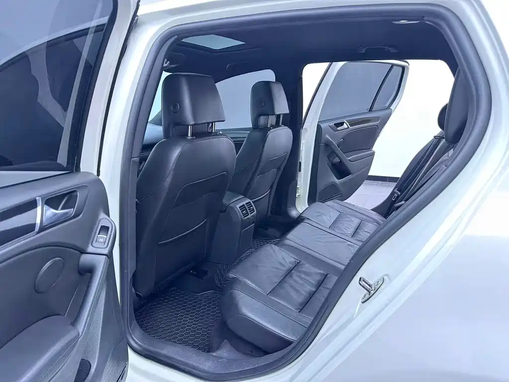 Volkswagen Golf GTI — миниатюра 17