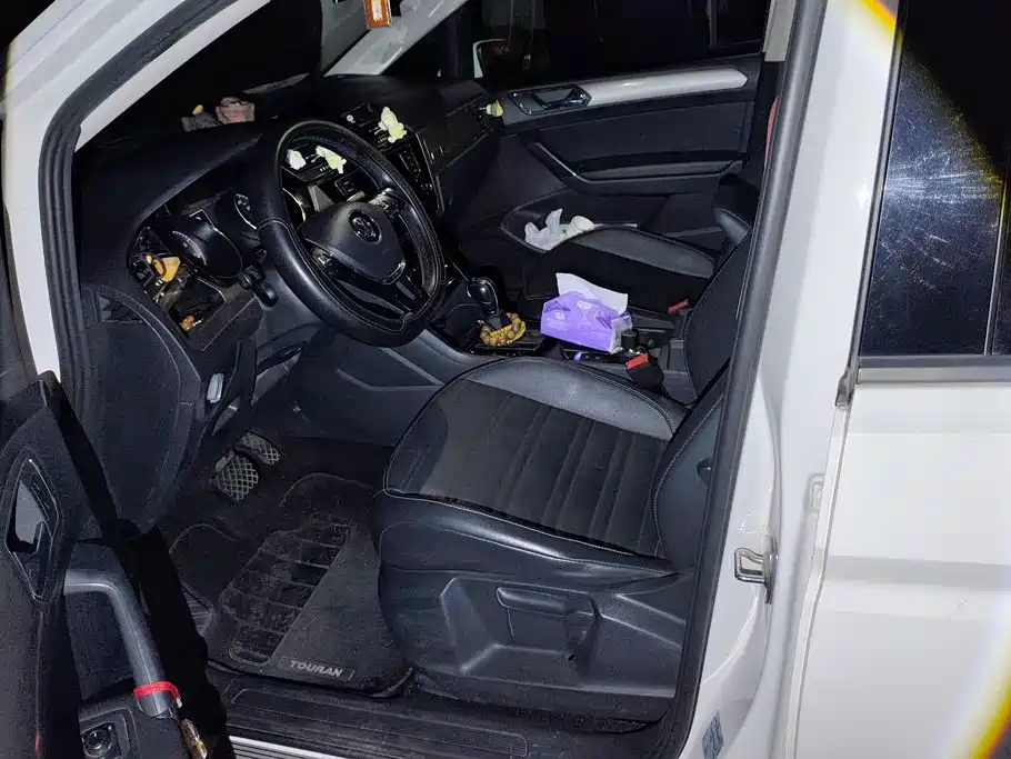 Volkswagen Touran — миниатюра 9