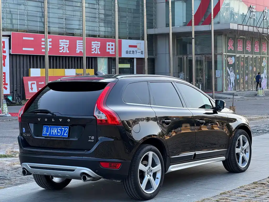 Volvo XC60 (Import) — миниатюра 3