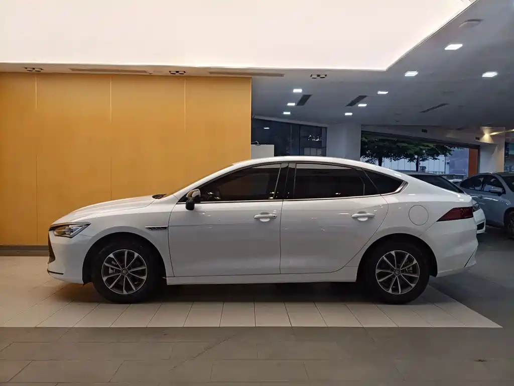 BYD Qin PLUS — миниатюра 6