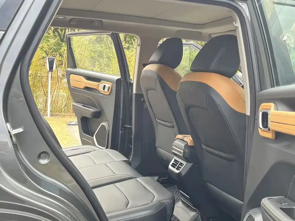 GEELY AUTOMOBILE GEELY ICON