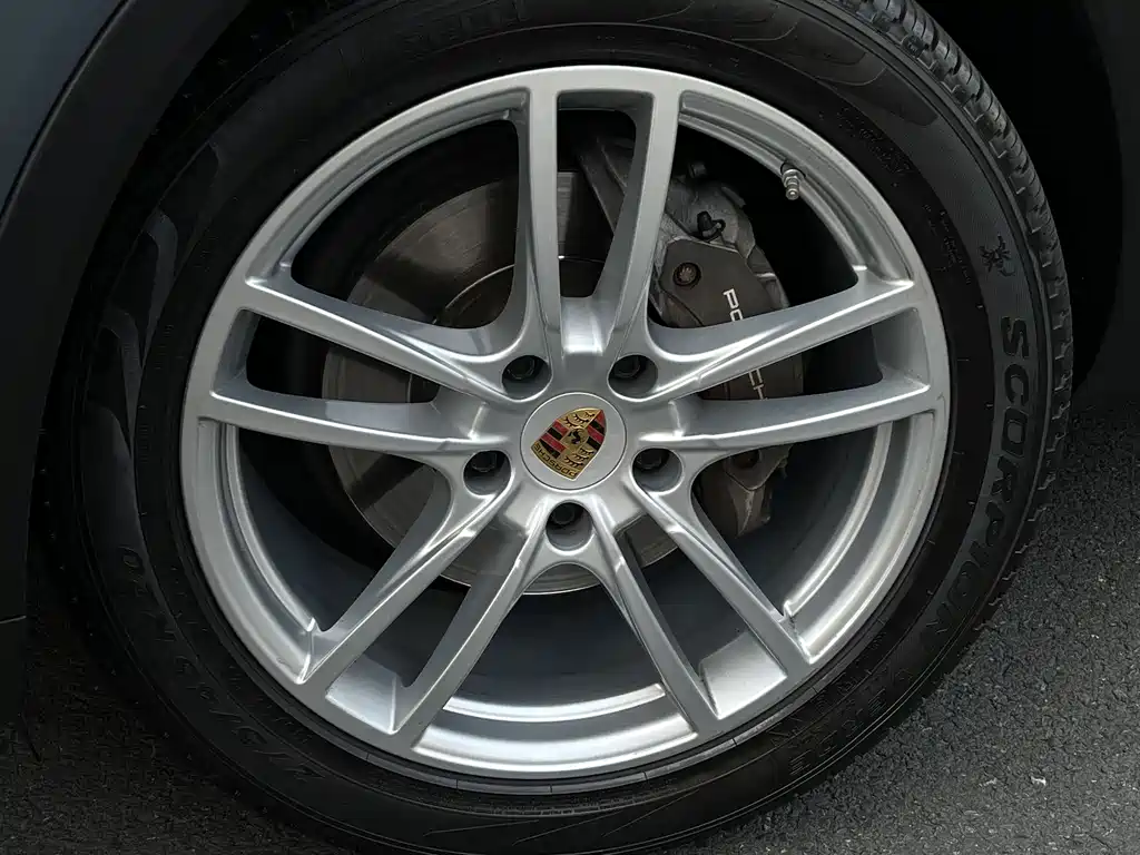Porsche Cayenne 2019 Cayenne 3.0T