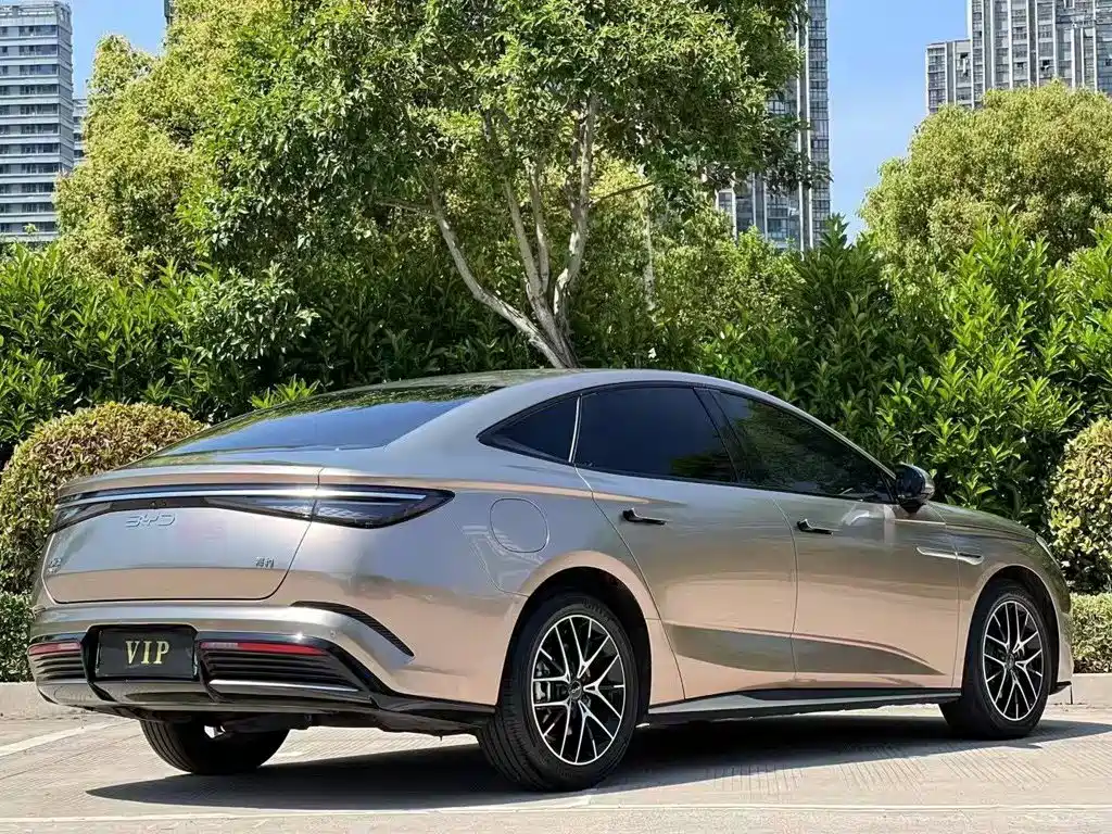 BYD Seal — миниатюра 9