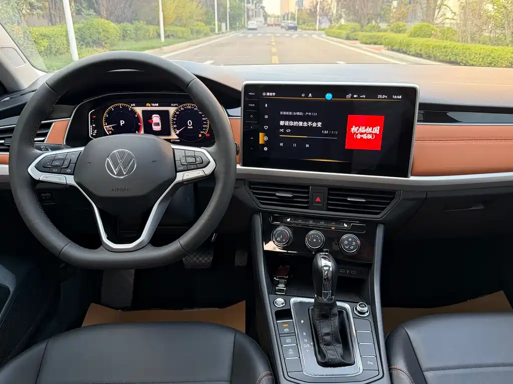 Volkswagen Bora — миниатюра 7