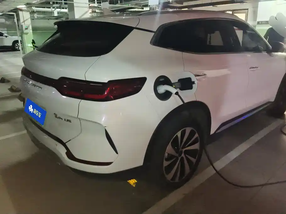 BYD PLUS New Energy — миниатюра 3