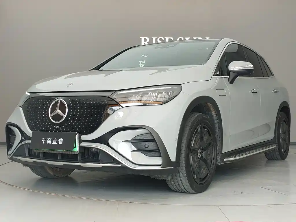 Mercedes-Benz EQE SUV