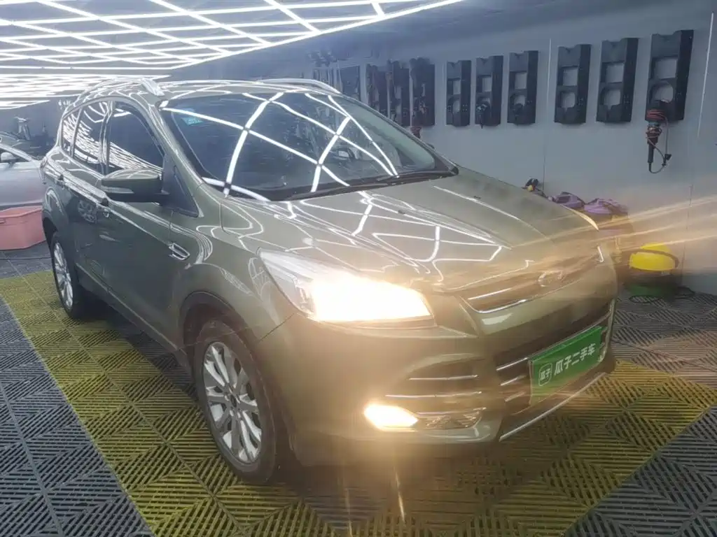 Ford Kuga — миниатюра 4