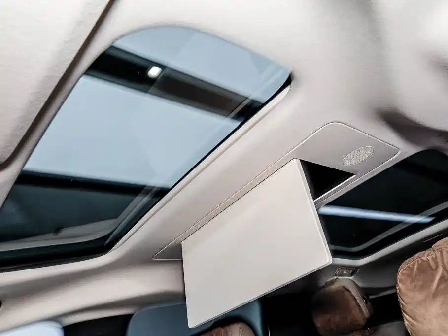 Li Auto Li MEGA — миниатюра 24