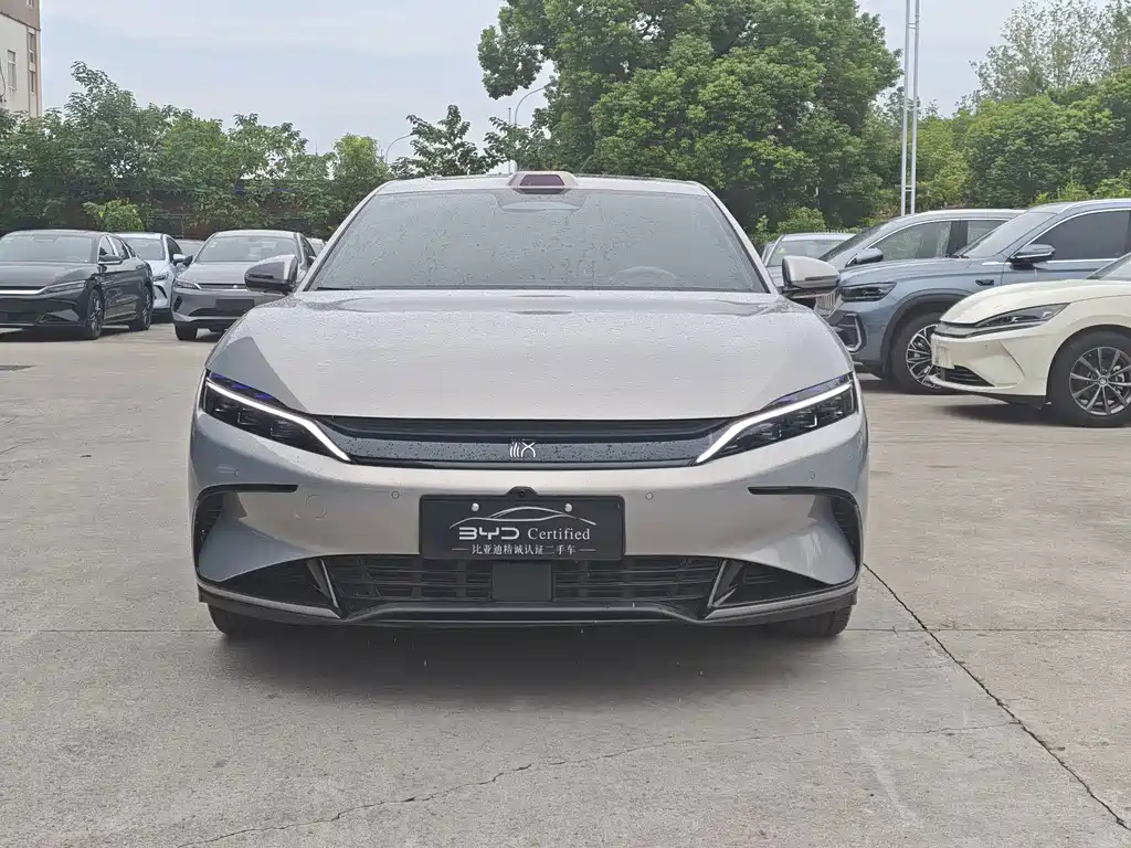 BYD Han — миниатюра 2