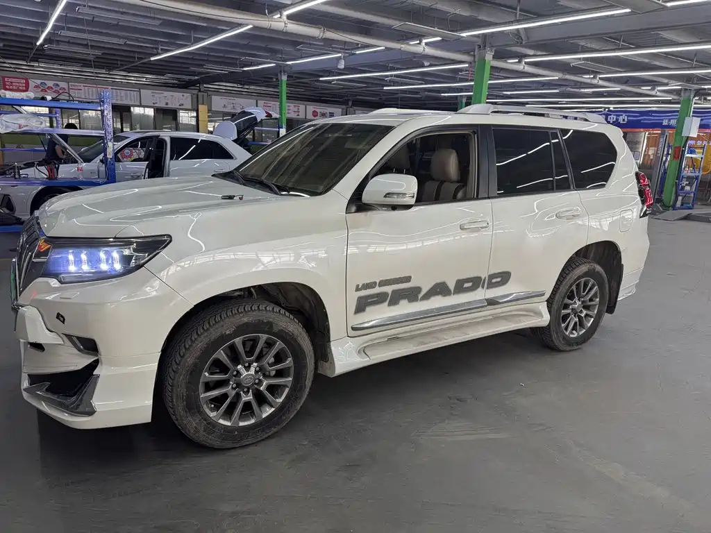 Toyota Prado (Import) — миниатюра 6