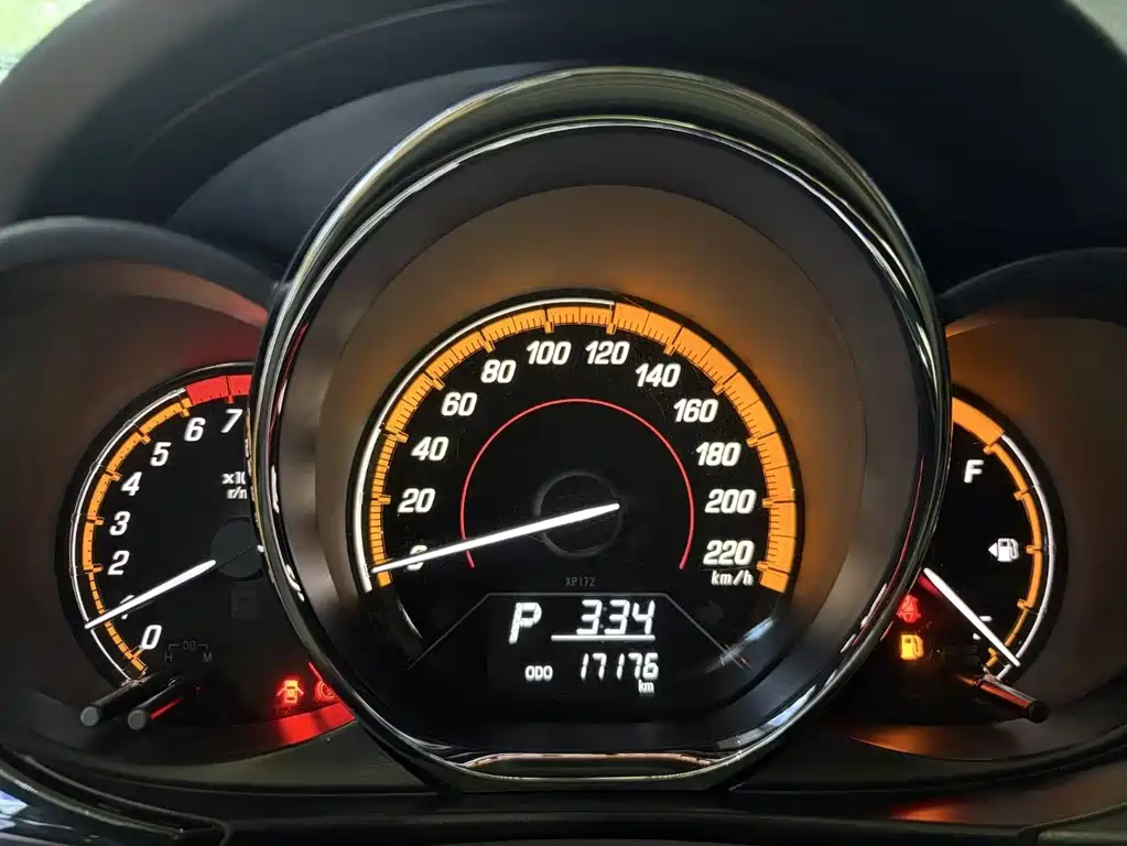 Toyota Yaris L Zhixuan X 1.5L CVT Luxury PLUS Edition, фото 10