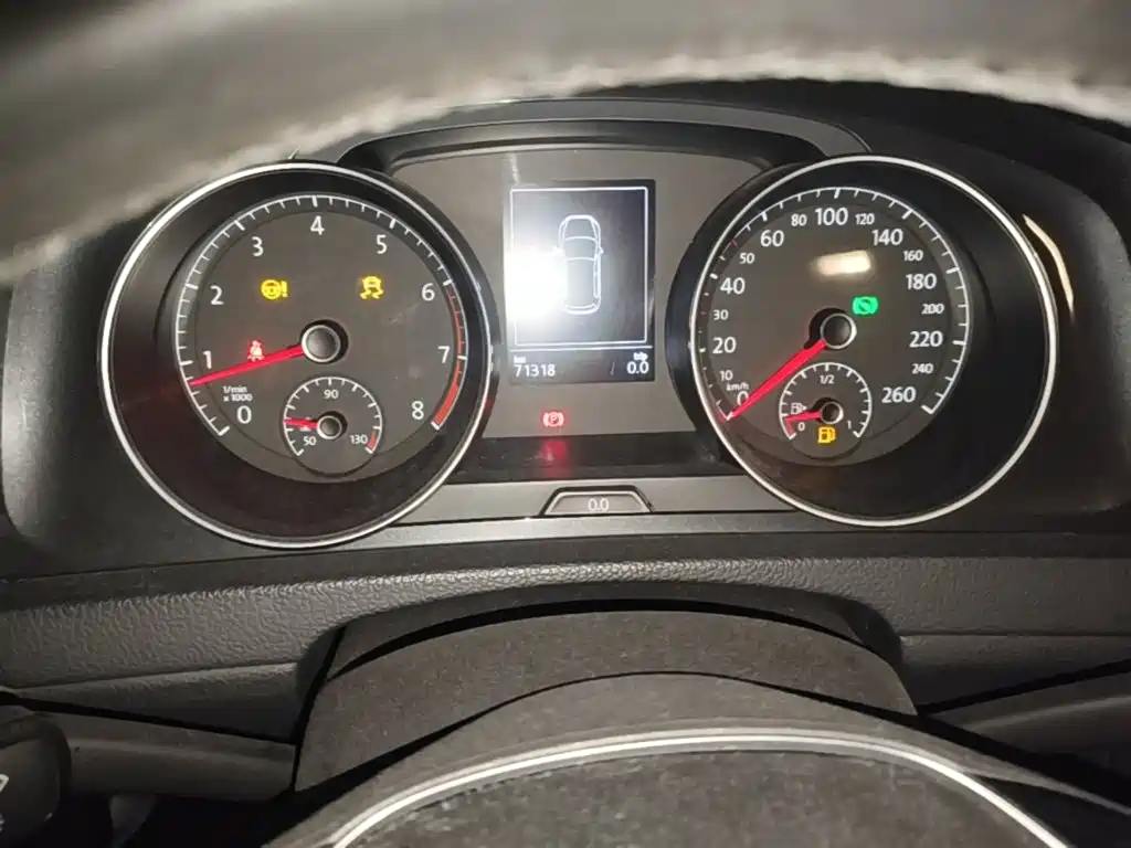 Volkswagen Golf — миниатюра 12