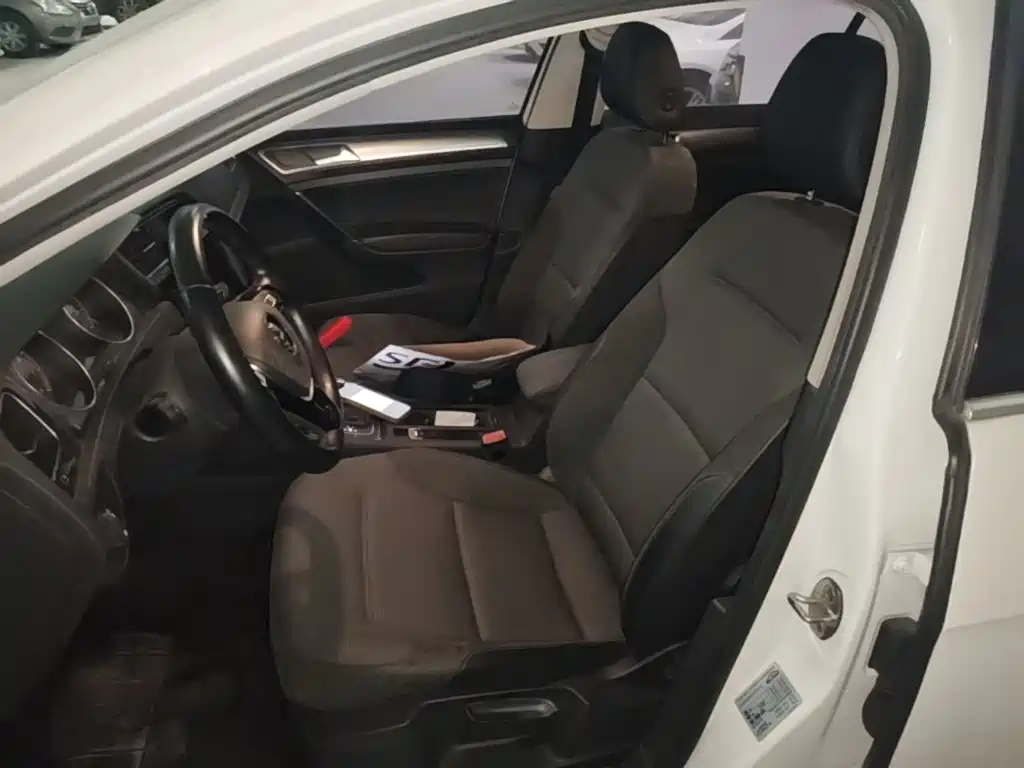 Volkswagen Golf — миниатюра 15