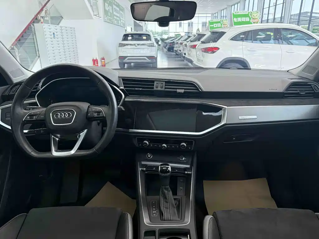 Audi Q3 — миниатюра 23
