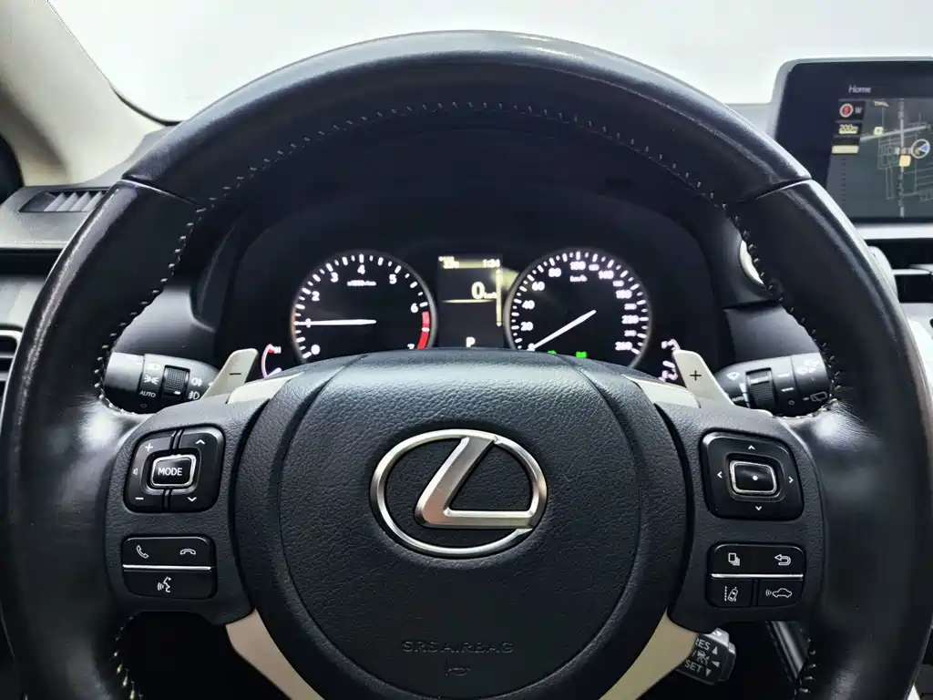 Lexus NX — фотографии объявления, Фото 19