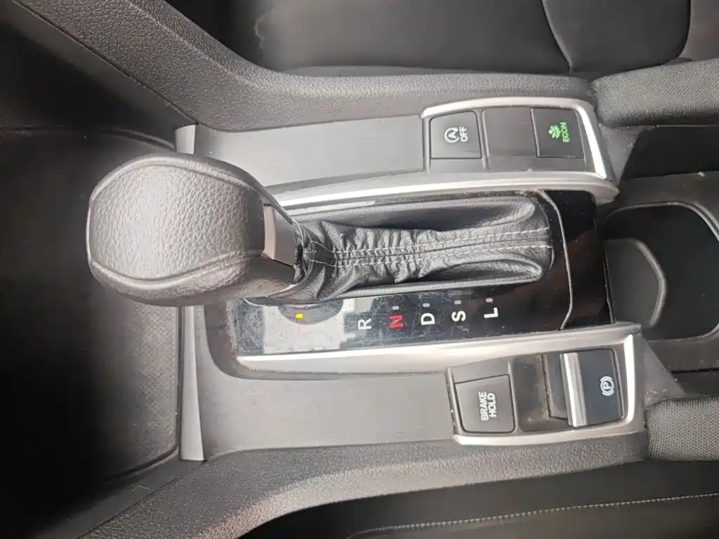 Honda Civic — миниатюра 7
