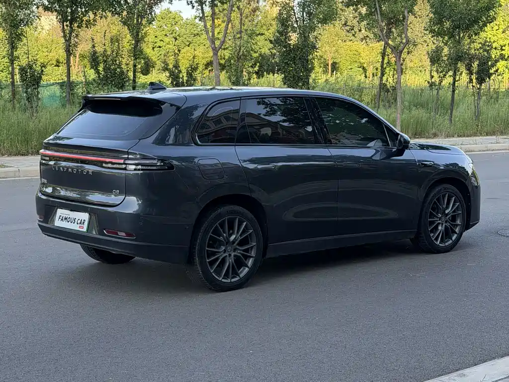 Leapmotor Leapmotor C10 — миниатюра 4