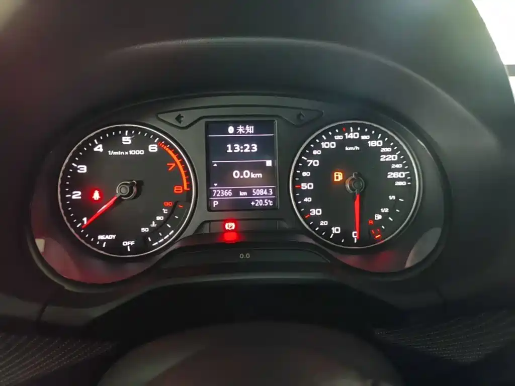 Audi Q2L — миниатюра 12