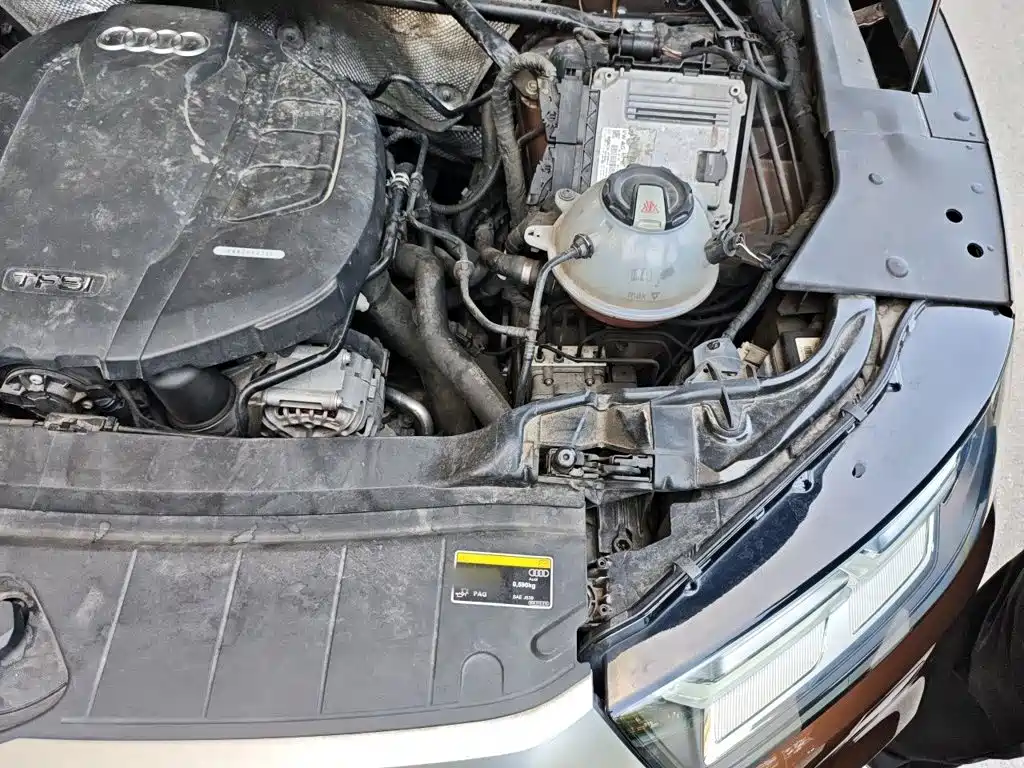 Audi Q5L — миниатюра 21