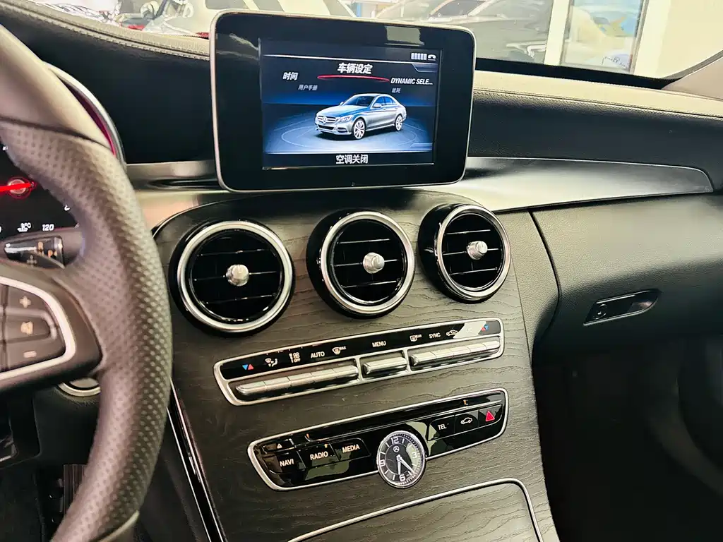 MERCEDES-BENZ C CLASS