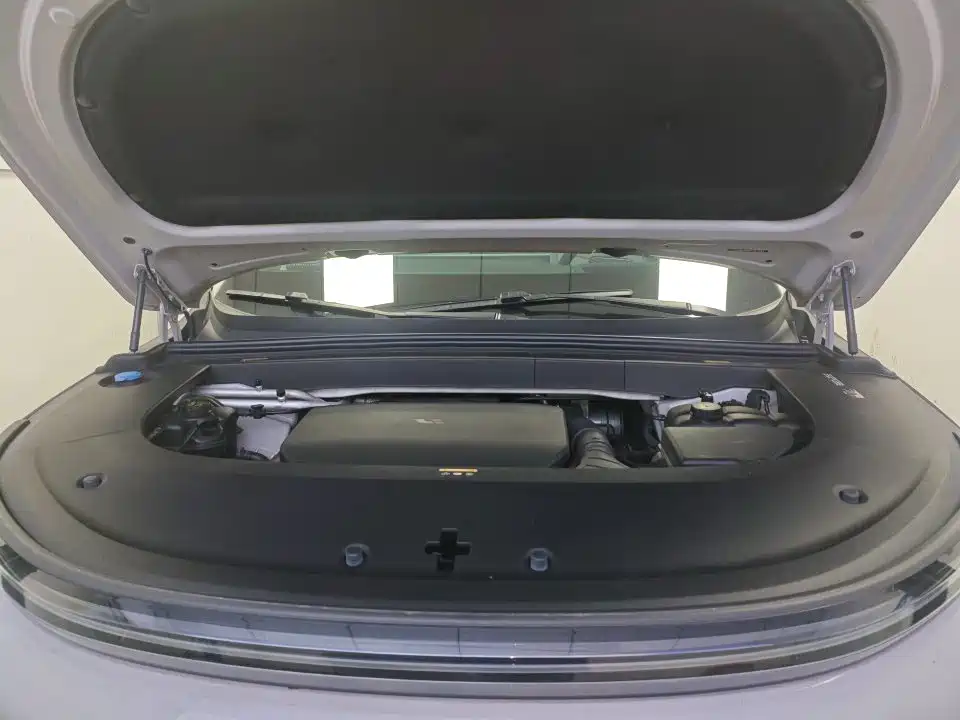 Li Auto Li L6 — миниатюра 9