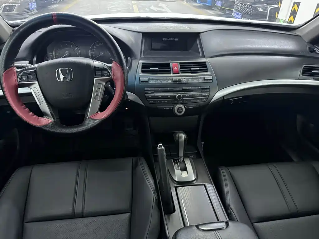 Honda Crosstour 2.4L Luxury Edition, фото 9