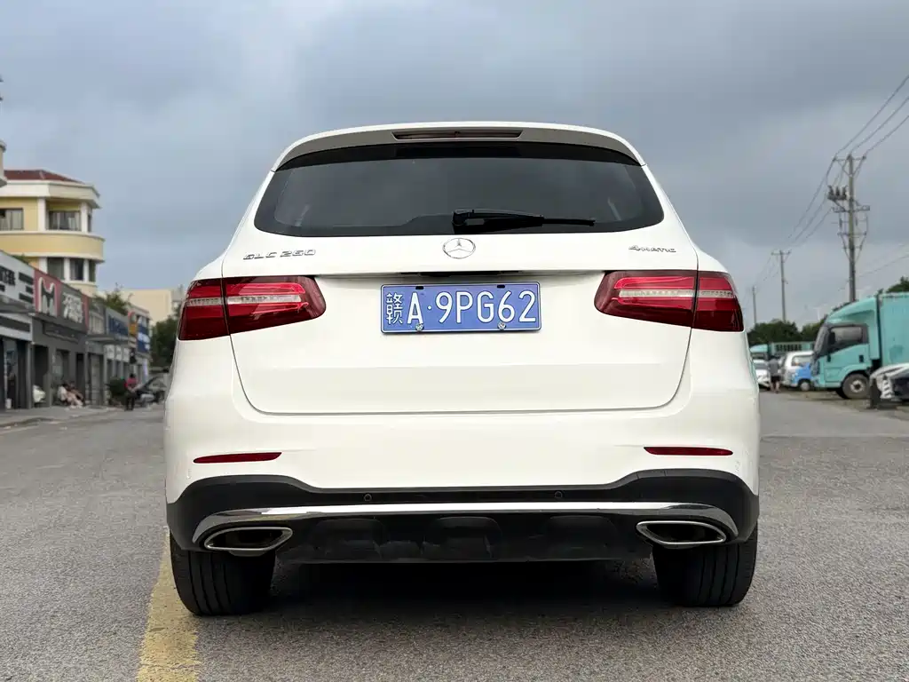 Mercedes-Benz GLC — миниатюра 12