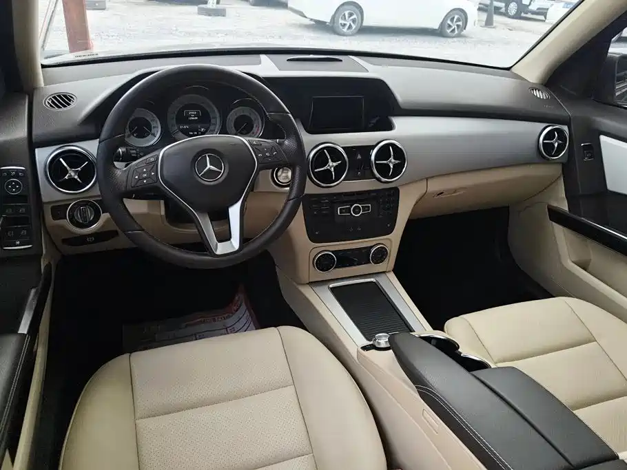 Mercedes-Benz GLK-Class — миниатюра 12