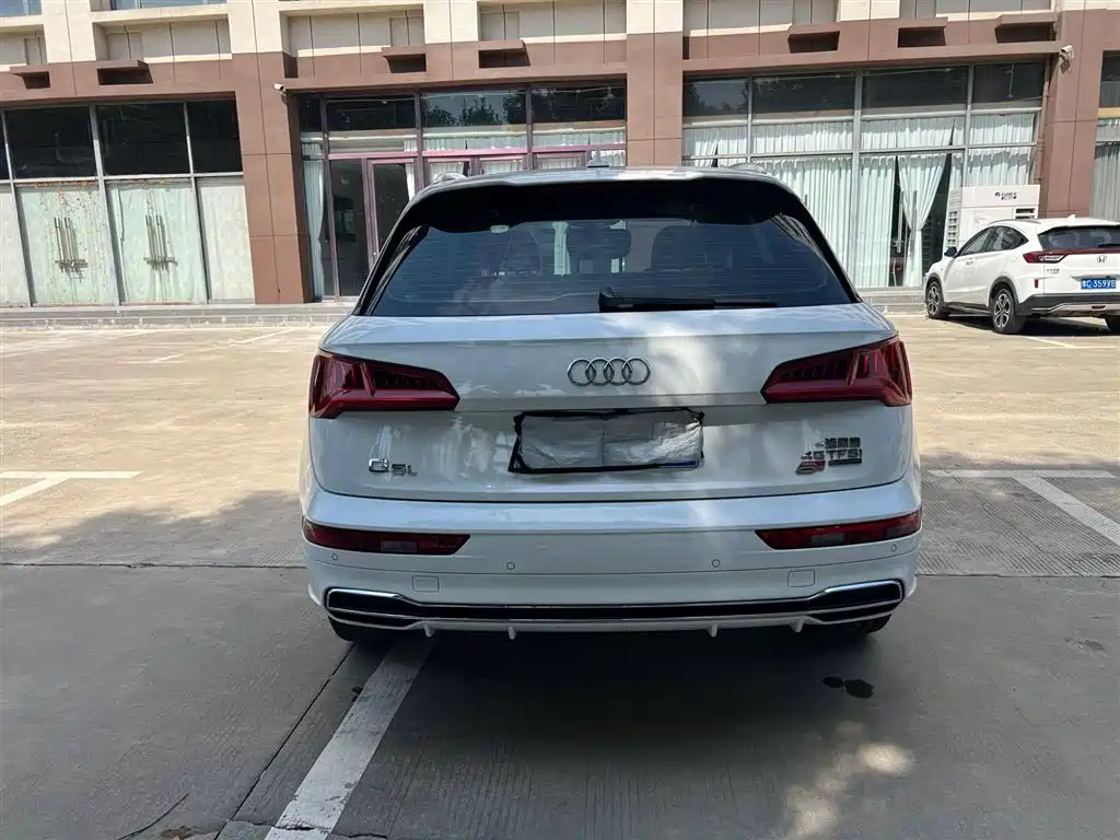 Audi Q5L 2018 45 TFSI Premium Fashion V