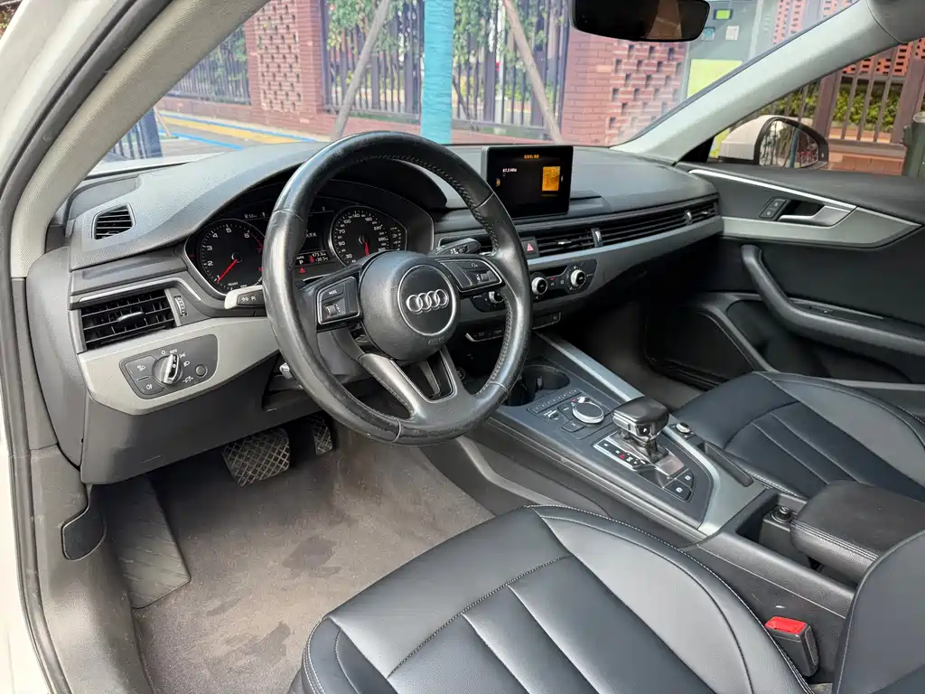 Audi A4L — миниатюра 11
