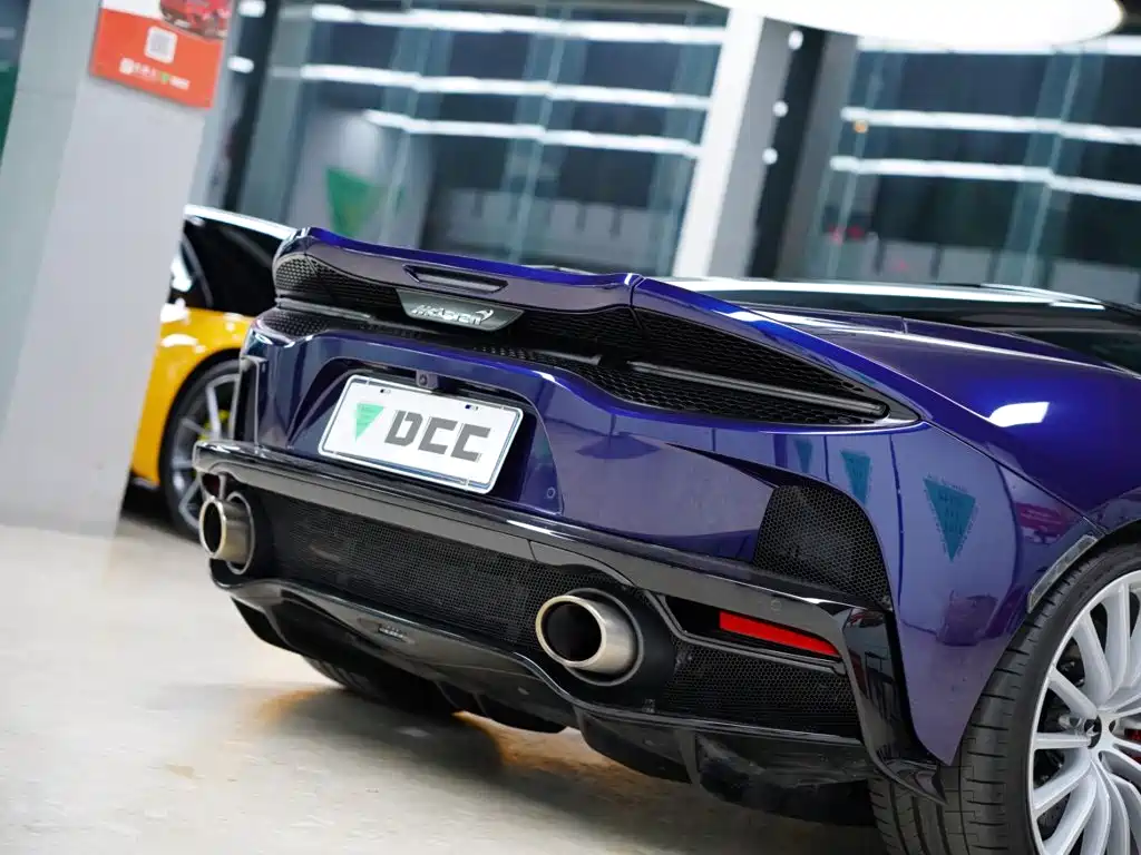 McLaren GT — миниатюра 6