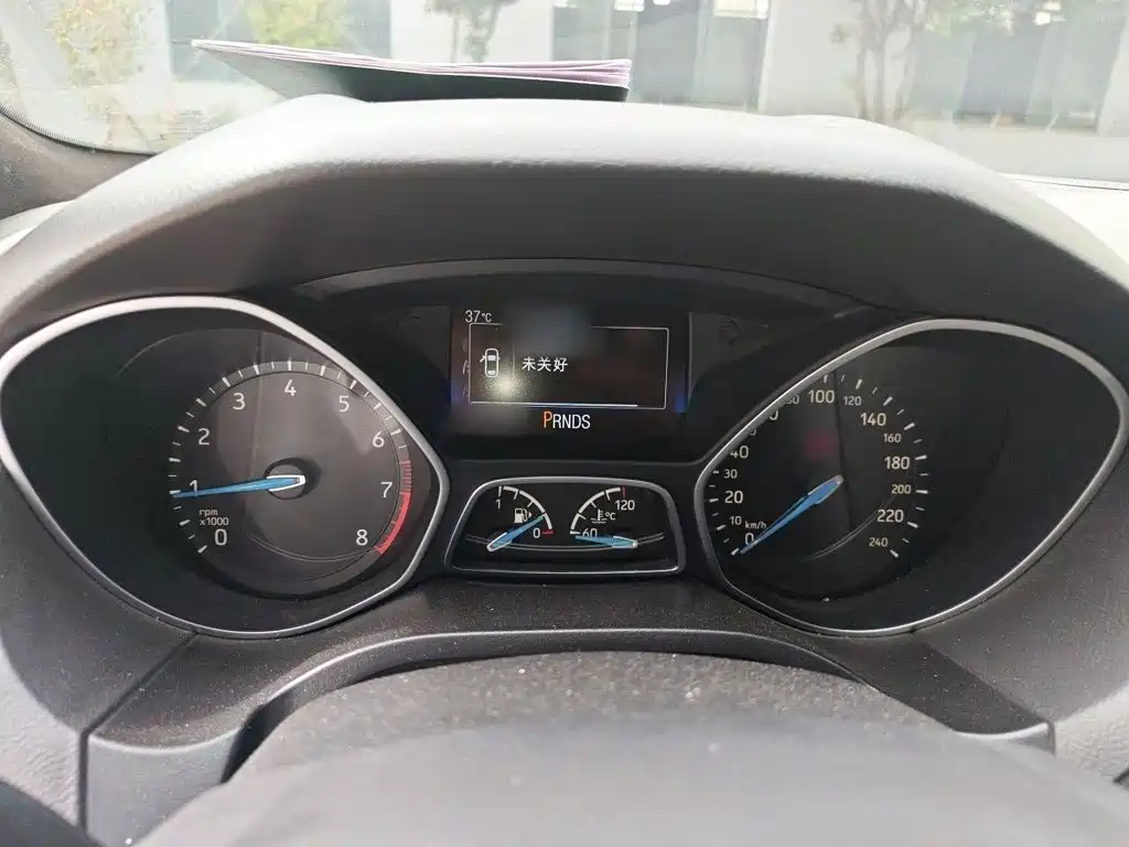 Ford Focus — миниатюра 4