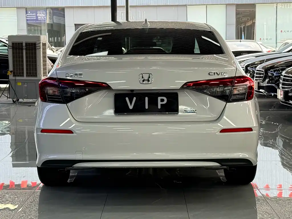 Honda Civic — миниатюра 13