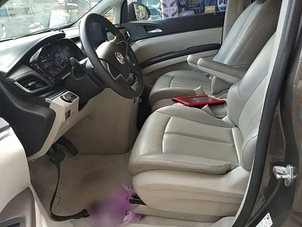 Buick GL8 2023 Comfort