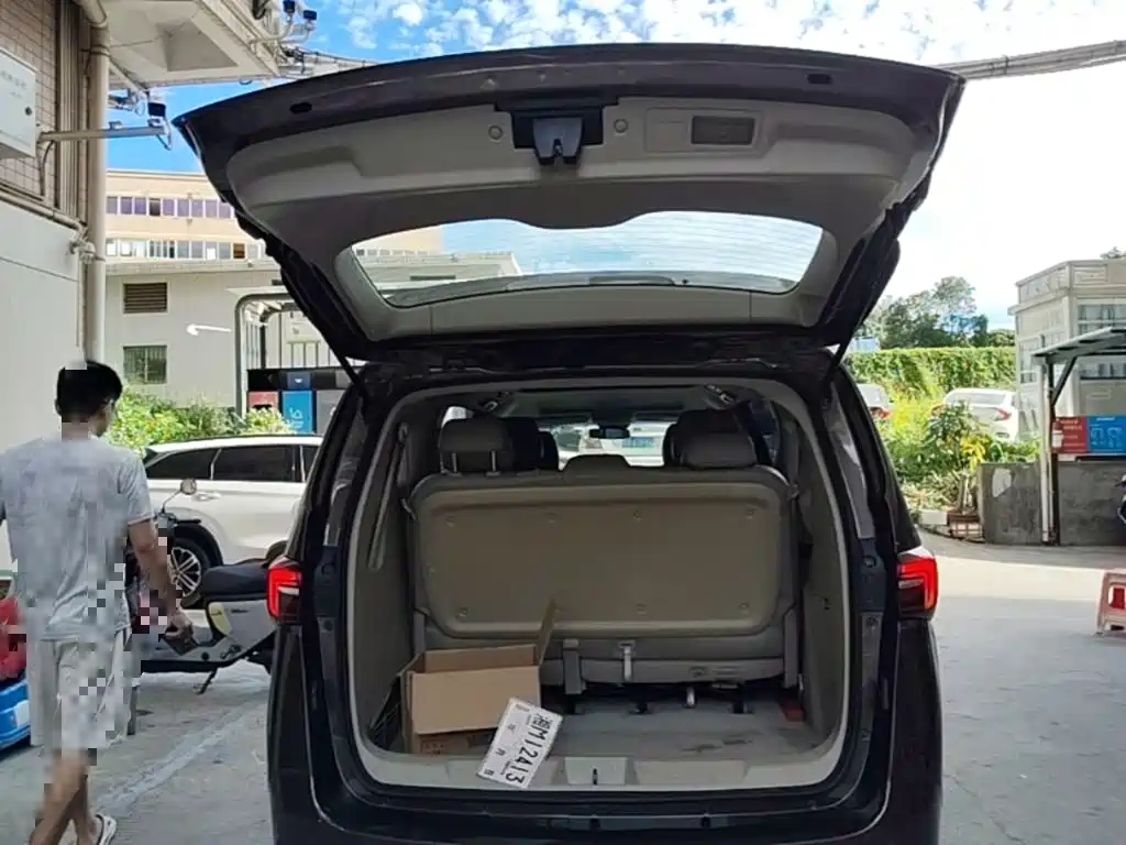 Buick GL8 2023 Comfort